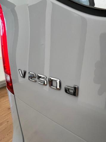 MERCEDES-BENZ V 250 d Automatic 4Matic Premium Extralong rif. 24124051 - Foto 8