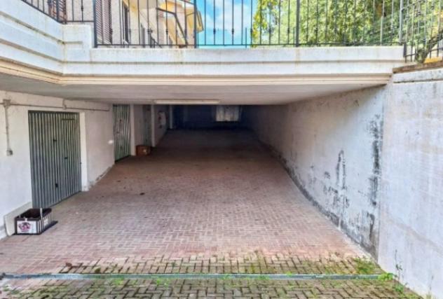 Immobile in asta di 250 m², box auto in vendita a Cingoli - Foto 10
