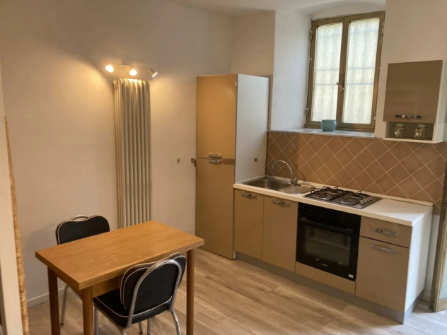 Monolocale in affitto a Carrara