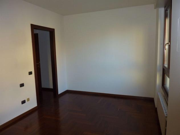 Trilocale in affitto a Monza - Foto 13