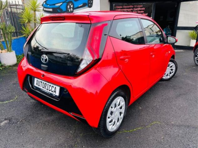 TOYOTA Aygo X-Play 1.0 70CV CARPLAY AUDIO*UNICO PROPARIETARIO* rif. 23302487 - Foto 4