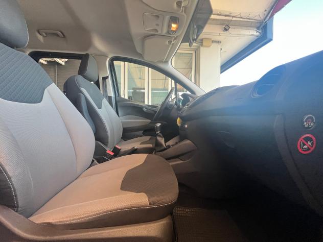 Ford Tourneo Courier 1.0 EcoBoost 100 CV - Foto 8