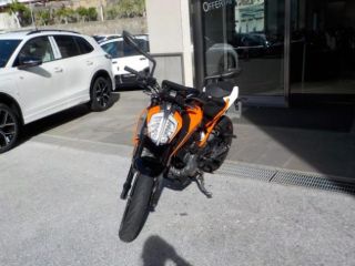 KTM 125 Duke Anno 2018 rif. 23807792