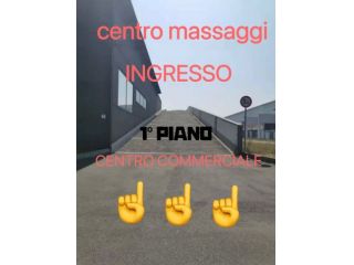3279759577-CENTRO TRAQUILLO DUE RAGAZZA ORIENTALI BELLA CARINA.