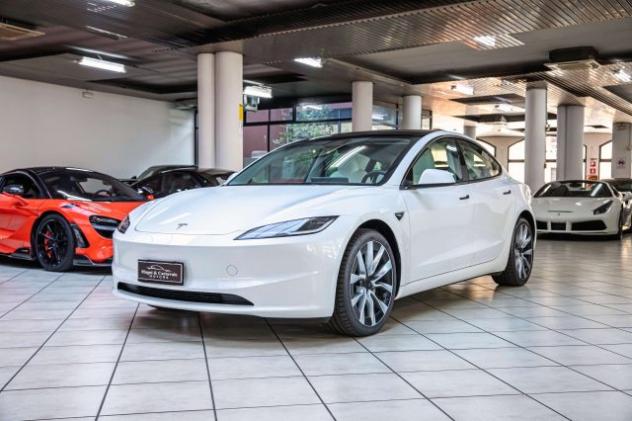 TESLA Model 3 LONG RANGE|DUAL MOTOR|AUTOPILOT|360°VIEW rif. 23940959 - Foto 3