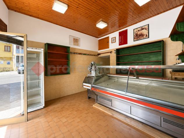 Negozio - Vico nel Lazio . Rif.: Cod. rif 3322007VCG - Foto 3