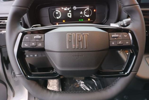 FIAT Doblò 1.5 BlueHdi 130CV PL Combi N1 automatico - Foto 9