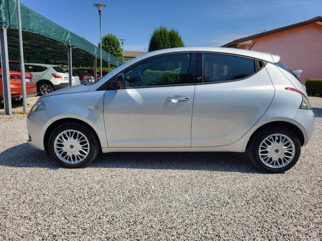 Lancia Ypsilon 1.2 69 CV 5 porte Silver - Foto 8