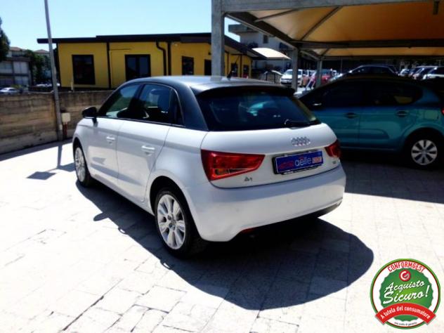 AUDI A1 SPB 1.6 TDI Ambition rif. 23987334 - Foto 5