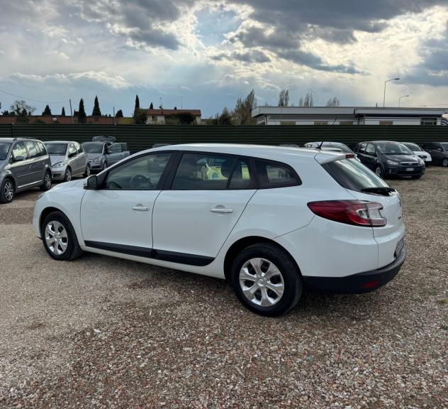 Renault Mane 1.5 dCi 90CV SporTour Confort - Foto 4