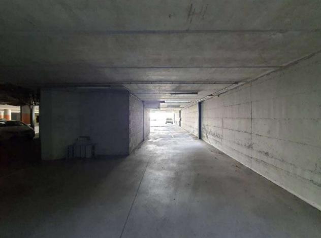 11/2024 2 BG - autorimessa al piano interrato in asta a Curno