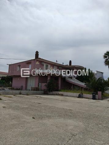 Fabbricato di 411 mq in vendita a Isola di Capo Rizzuto - Rif. 4550496