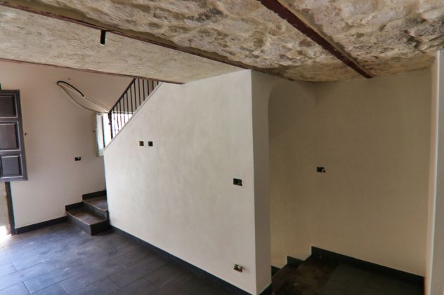 Scicli, minimalismo nel cuore del centro storico - Foto 11
