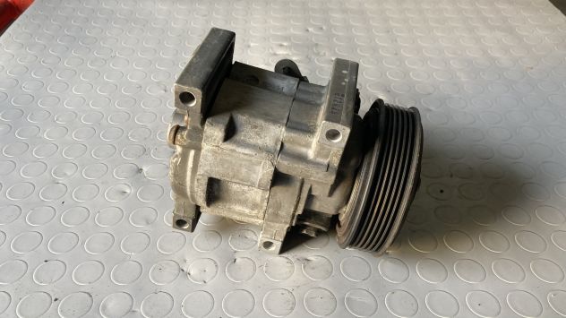 Compressore climatizzatore Subaru Forester 2.0 benzina del 2013 (73111SC020) - Foto 3
