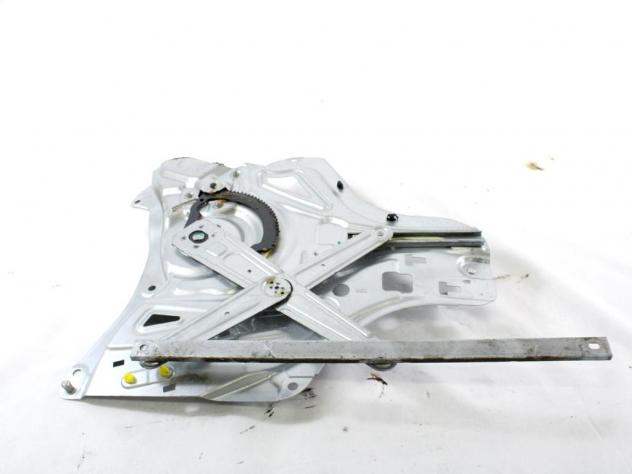 824022Y000 MOTORINO MECCANISMO ALZA-VETRO ALZA-CRISTALLO PORTA ANTERIORE DESTRA HYUNDAI IX35 2.0 D 4X4 100KW AUT 5P (2013) RICAMBIO USATO 824602S000 - Foto 9