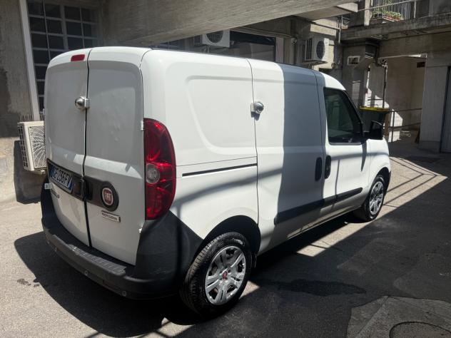 Fiat Doblo CH1 LOUNGE 1.3 Mjet 95cv E6D S&S - Foto 5