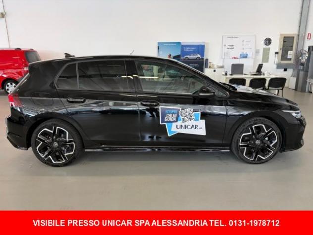 VOLKSWAGEN Golf 1.5 BENZ-MILD/HYBRID "R-Line Plus" 150cv AZIENDALE rif. 23804406 - Foto 4