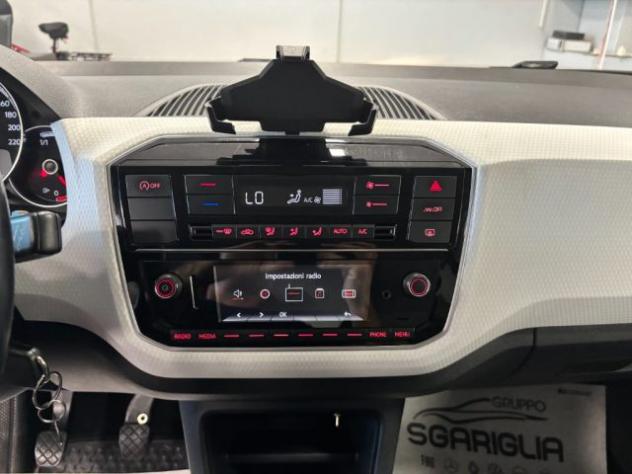 VOLKSWAGEN up! 1.0 Benzina EVO color up! BlueMotion Technology rif. 24070599 - Foto 9
