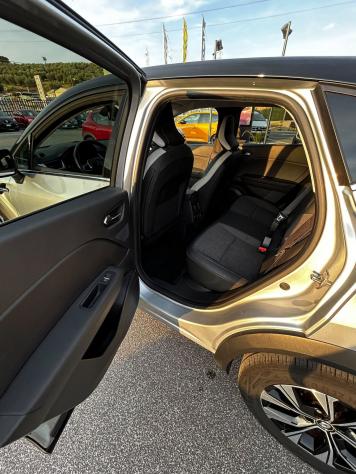 Renault Captur E-Tech hybrid 1.6 E-TECH HEV 145 TECHNO AUTO - Foto 4