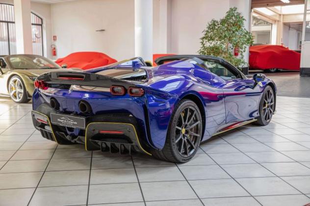 FERRARI SF90 Spider TAILOR MADE|ASSETTO FIORANO ESTESO|CARBON rif. 24161560 - Foto 7