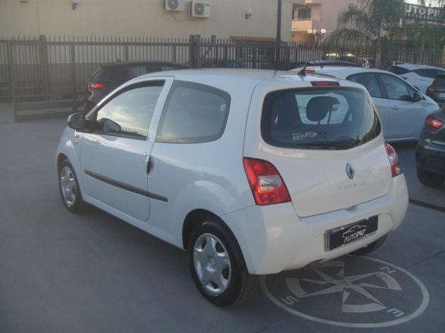 Renault Twingo 1.2 16V Live - 2012 - Foto 3