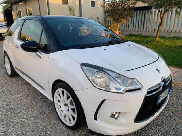 DS AUTOMOBILES DS 3 1.6 e-HDi 110 airdream Ultra Prestige rif. 24204726 - Foto 3
