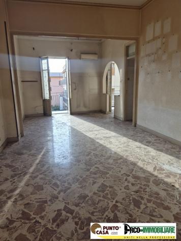 Capaci – Corso Vittorio Emanuele Ampio appartamento di 130 mq - Foto 5