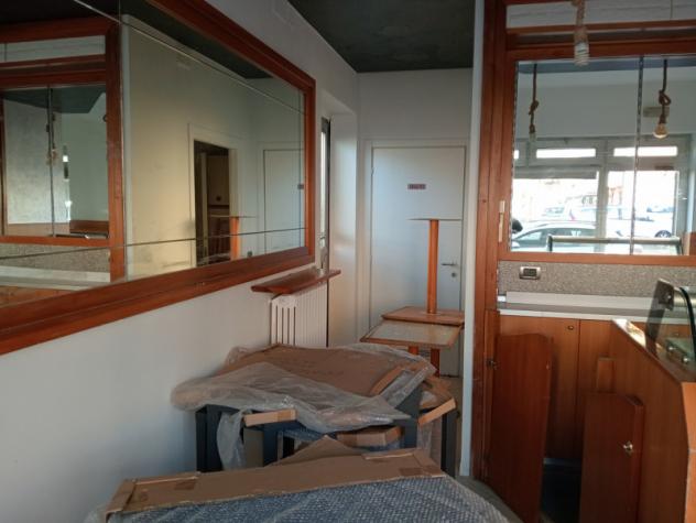 Negozio a Vigodarzere - Rif. P102