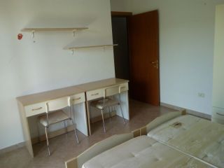 Affittasi SOLO STUDENTESSE stanza doppia uso singola - Lecce via di Vereto 290 €