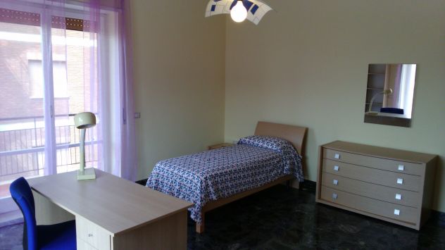 UNIV. CASERTA - Camera - Foto 10