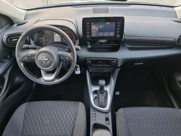 Toyota Yaris Hybrid Active MY22 - Foto 10