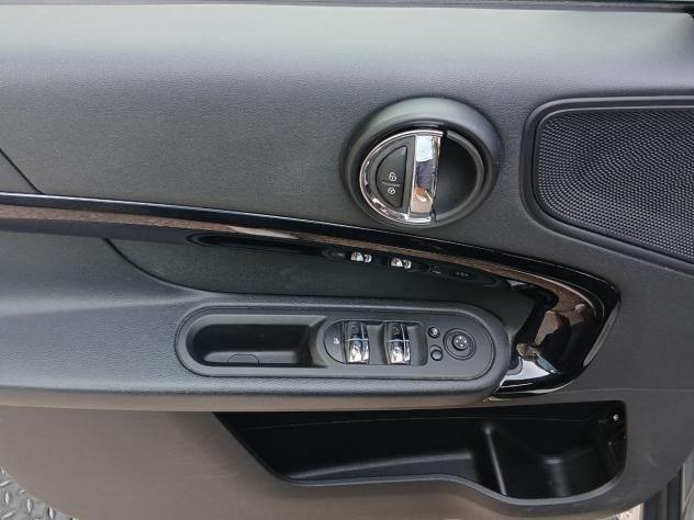 Mini Countryman Cooper SE Business 1.5 Twin Power Turbo eDrive ALL4 Steptronic - Foto 13