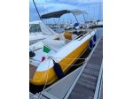 Barca a motore
