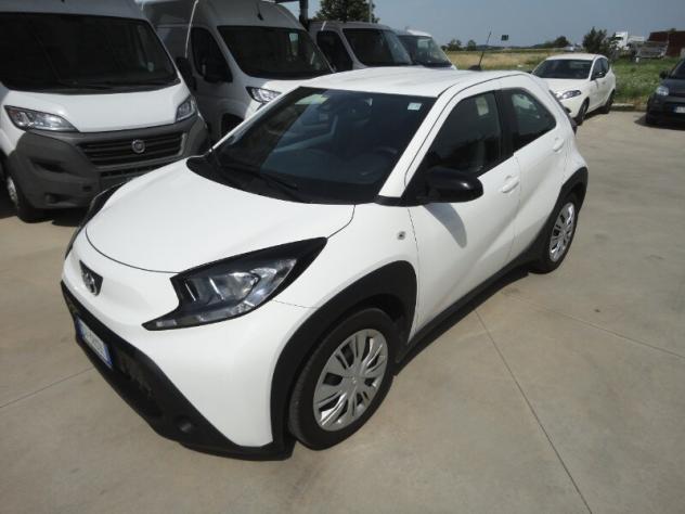 TOYOTA Aygo X Aygo X 1.0 VVT-i 72 CV 5 porte Active - Foto 2