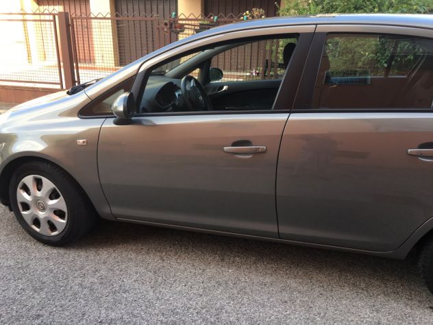 Opel corsa gpl - Foto 3
