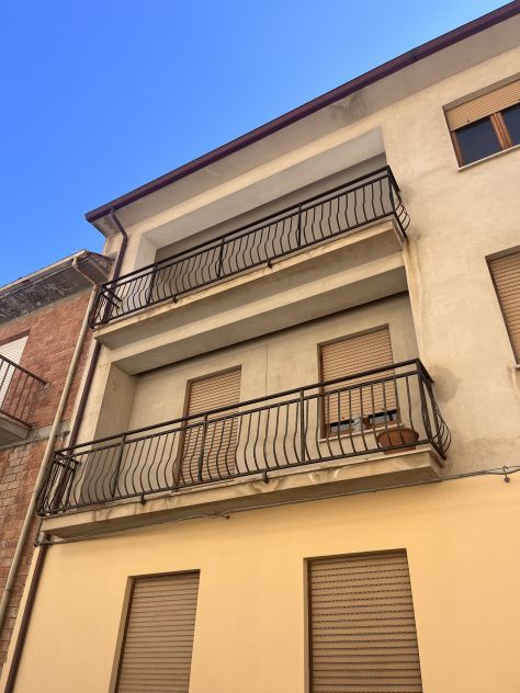 Ampio appartamento 160 mq con mansarda – Calangianus