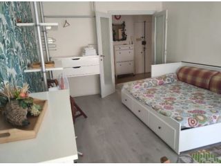 OSTIA LEVANTE TRILOCALE ARREDATO CON DUE BALCONI VISTA MARE