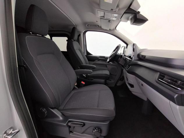 Ford Transit Custom 320 2.0 EcoBlue 136CV aut. Furg. Tit. - Foto 3