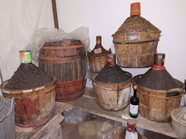 Attrezzatura completo per fare il vino - Foto 8