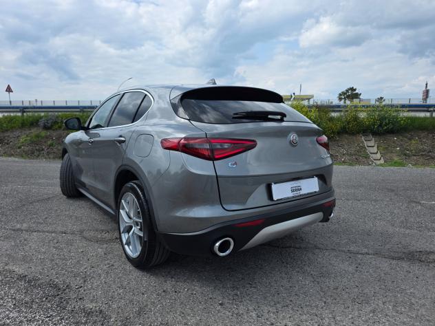 Alfa Romeo Stelvio 2.2 Turbodiesel 210 CV AT8 Q4 Executive - Foto 7