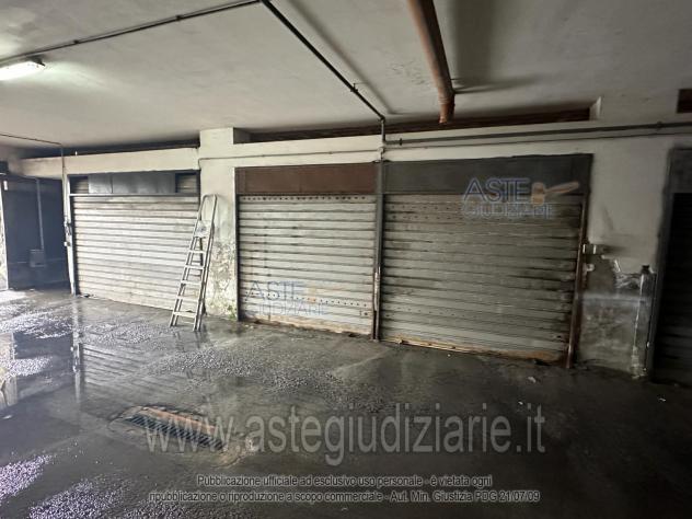 IMMOBILI-IMMOBILE COMMERCIALE-Cavalcavia Prete, 1, 84018 Scafati SA, Italia