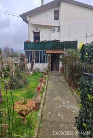Immobile in asta di 214 m² con più di 5 locali e box auto in vendita a Capannori - Foto 2