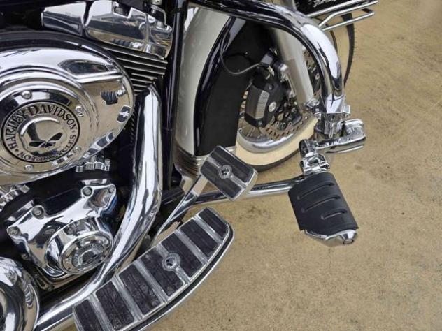 HARLEY-DAVIDSON FLHRC Road King Classic 103 Video 360 rif. 23989289 - Foto 9