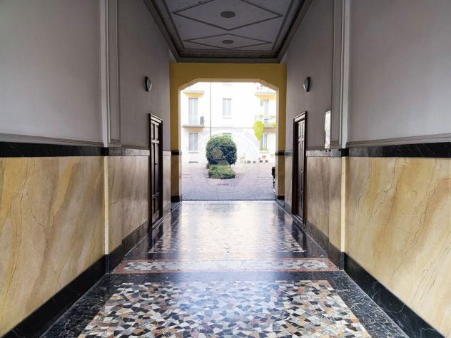 Monza Centro Bilocale mansardato con terrazzo NON ARREDATO - Foto 15