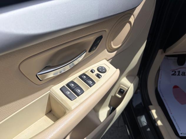 Bmw 216 218d Active Tourer Luxury - Foto 10