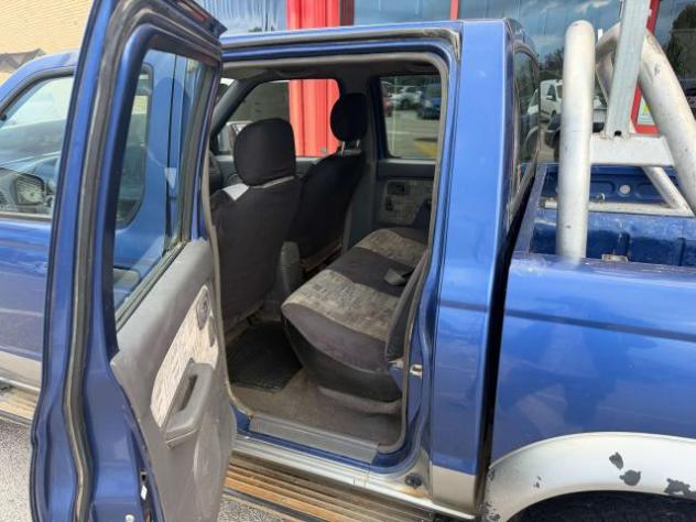 Nissan Pick Up Double Cab 2.5 td - Foto 5