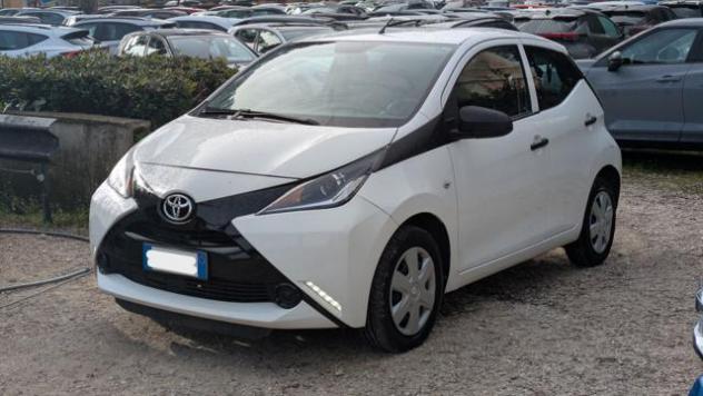 TOYOTA Aygo Aygo 1.0 VVT-i 69 CV 5 porte x-play rif. 23144372 - Foto 2