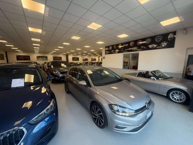 VOLKSWAGEN Golf Golf 5p 1.6 tdi Executive 115cv rif. 24061637 - Foto 4