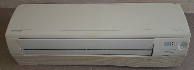Condizionatore Aria Daikin 2 split da 9.000 BTU più motore unità esterna - Foto 7