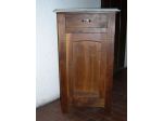 Comodino antico in legno acero restaurato inizio 900 Liberty